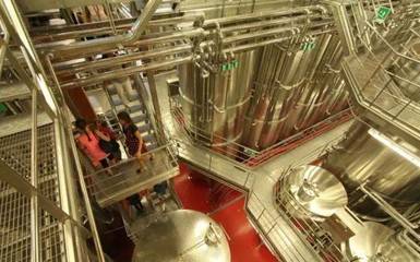 田園綜合體丨壁畫城里的“葡萄酒圖書館” 創(chuàng)新葡萄酒銷售新模式